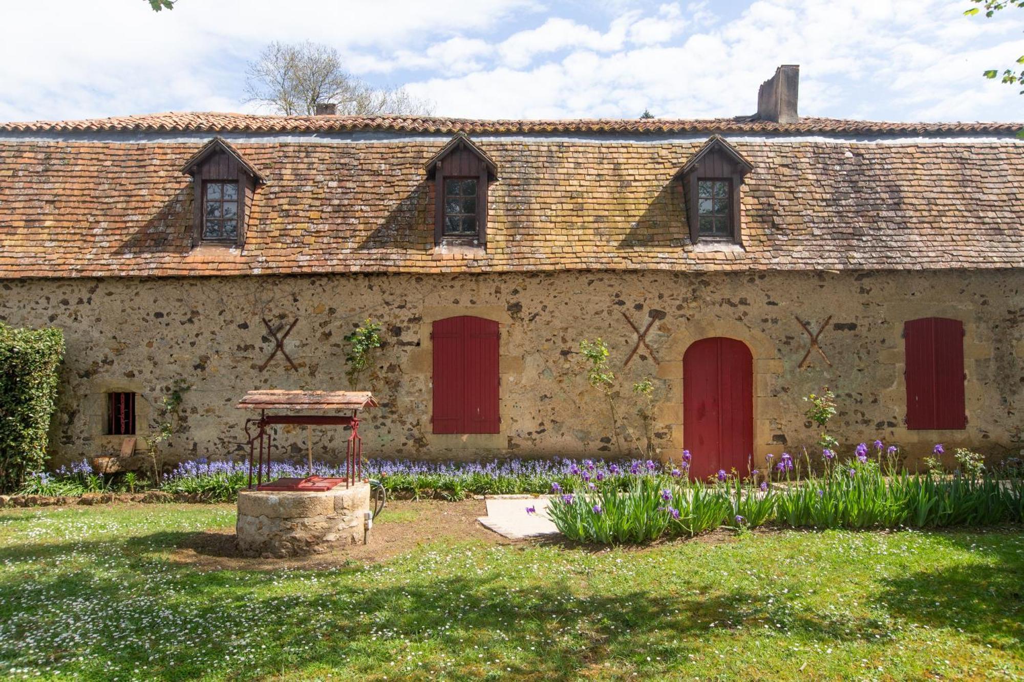 Le Clos Du Gue Pressac Exteriér fotografie