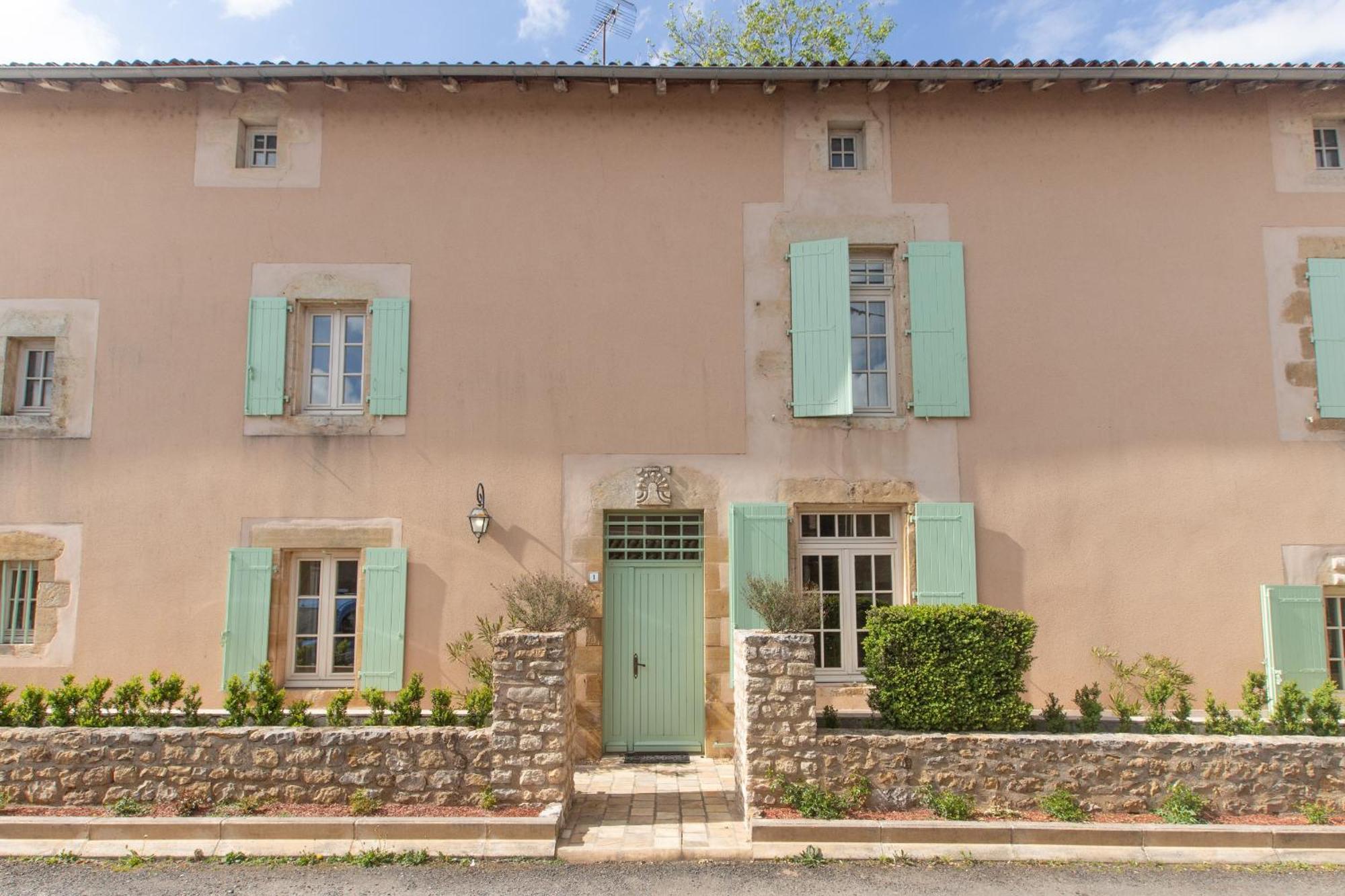 Le Clos Du Gue Pressac Exteriér fotografie
